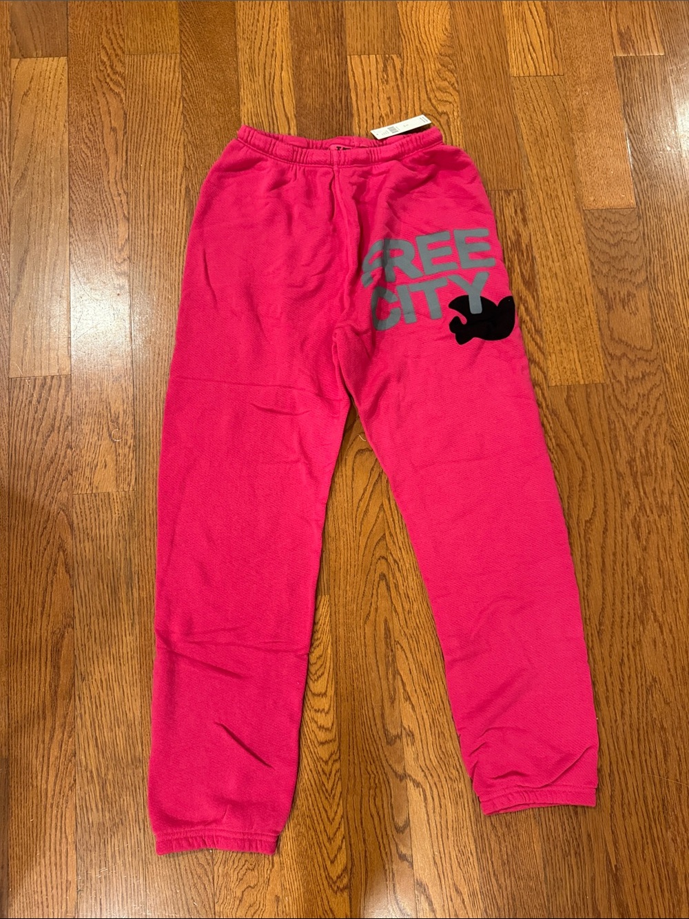 BNWT Freecity super fluff Bright Pink Logo Sweatpants